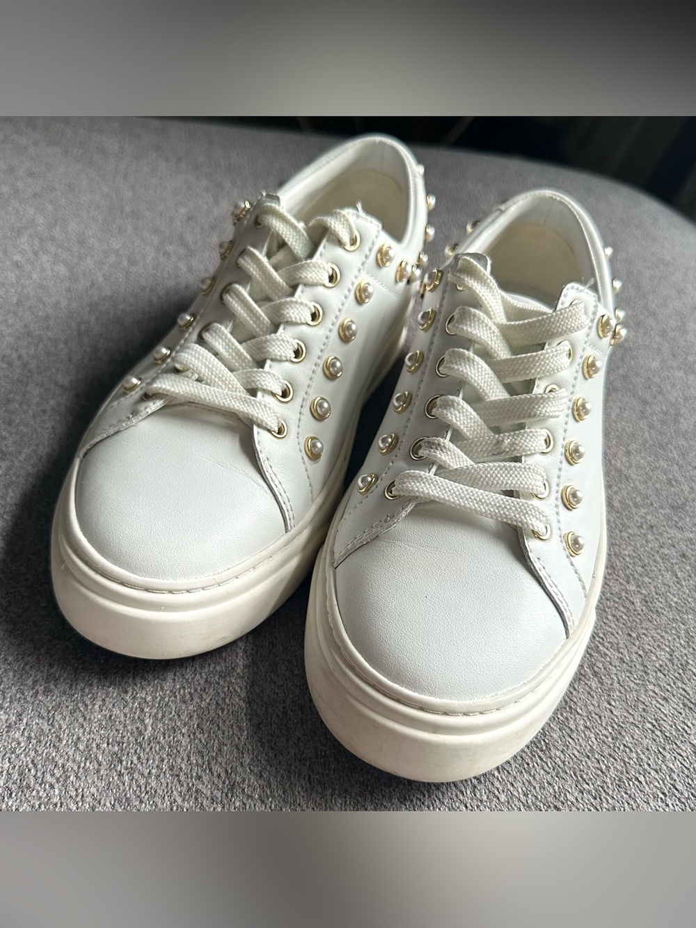 Stuart Weitzman Tillie Sneakers Size 6